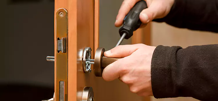 Locked Out of Your House Mableton